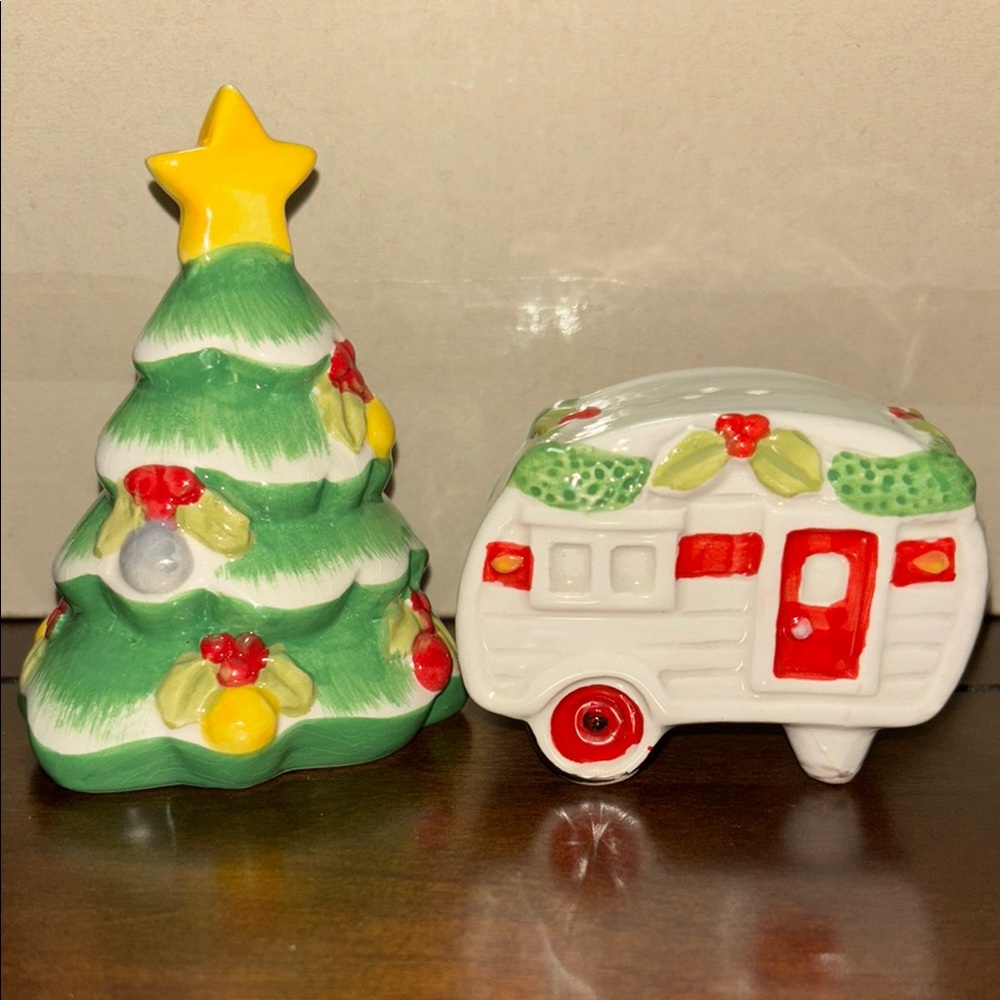 New, Never Used Ceramic Campers Christmas Salt & Pepper Shakers